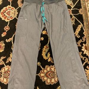 FIGS Kade scrub pants